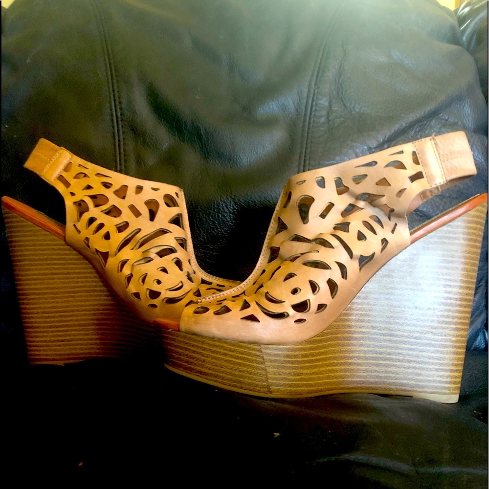 Size 9, 5 1/2 inch heel, stylish tan/light brown wedge sandals.